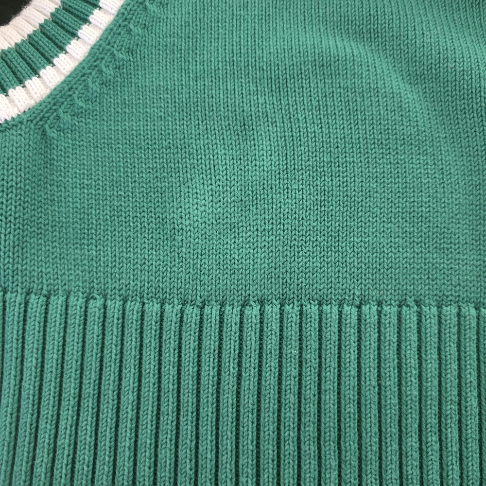 Aritzia TNA The Marcey Sweater Vest Green White Colorway V Neck Womens Medium - Picture 8 of 8